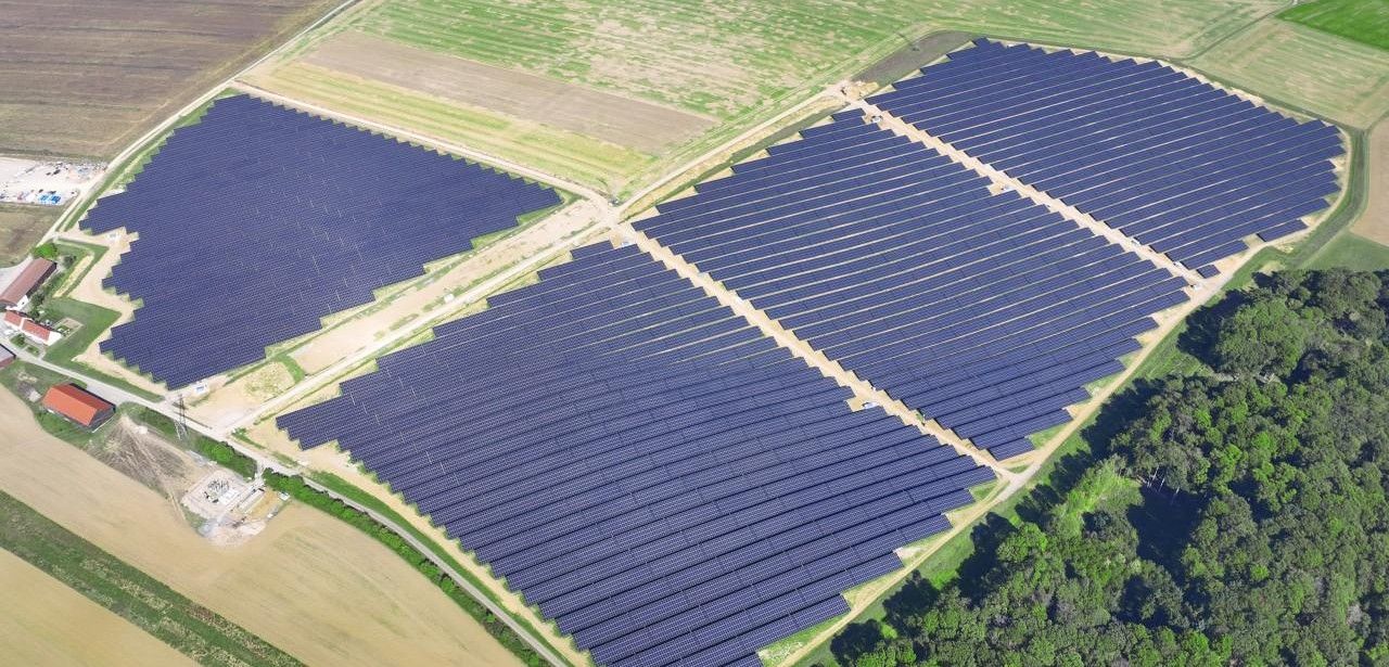 BELECTRIC errichtet und betreibt vier Solarkraftwerke in (Foto: BELECTRIC GmbH)