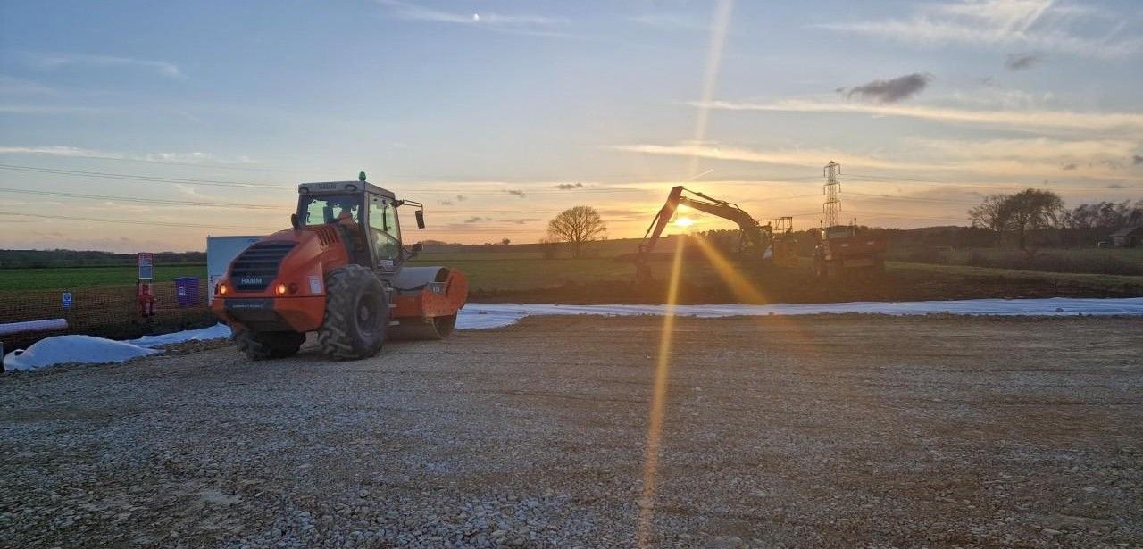 ib vogt GmbH schließt Verkauf einer 122 MWp Photovoltaikfreiflächenanlage in Brandenburg (Foto: ib vogt GmbH 2024)