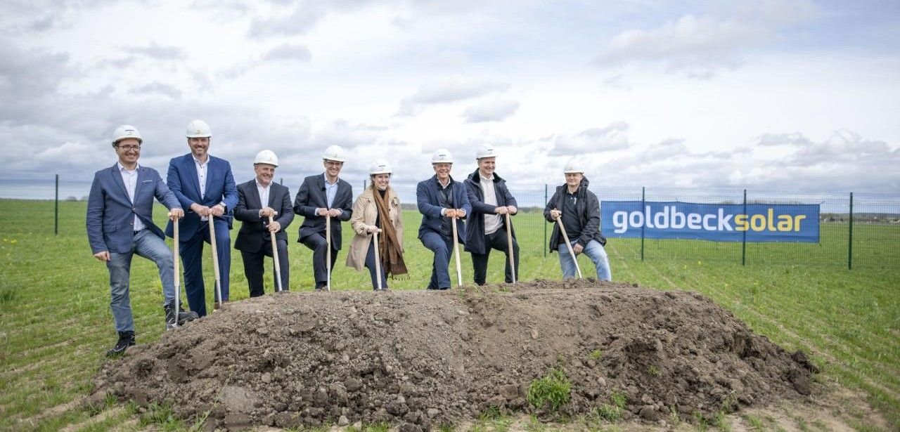 GOLDBECK SOLAR und Encavis feiern Spatenstich für Solarpark (Foto: GOLDBECK SOLAR)