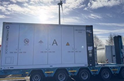 Alterric startet 2-MW-Batteriespeicher im Windpark Oslebshausen und stabilisiert (Foto: Alterric)
